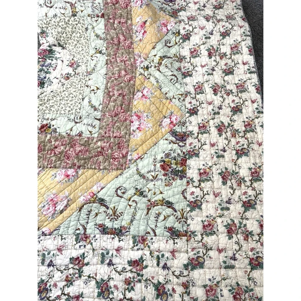 Vintage J. Clayton International Quilt Full Size Cotton Floral Flaws 80x88